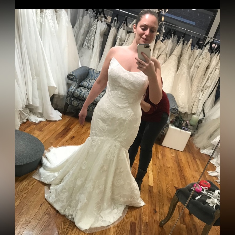 Matthew Christopher Heather Bridal Gown - Picture 6 of 14